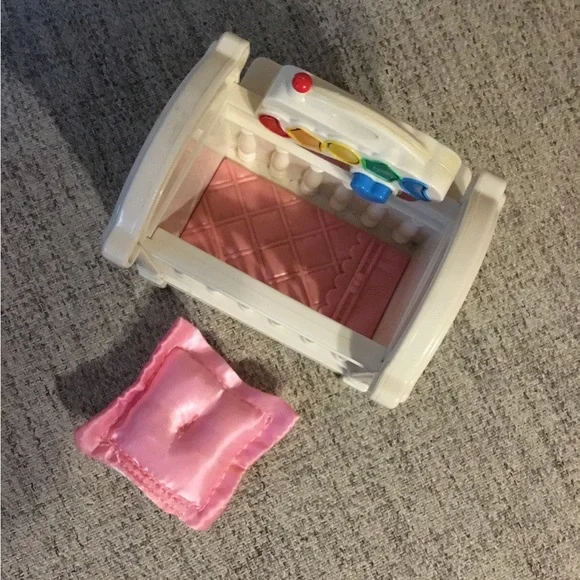 Fisher Price Loving Family Dollhouse Musical Baby Crib Sounds Lights Works - Picture 6 of 6